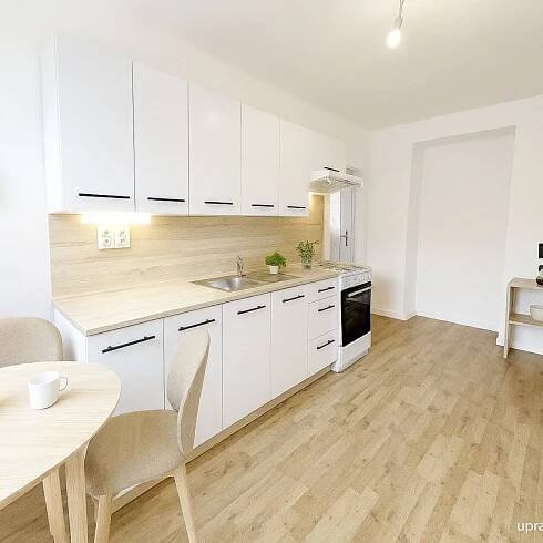 Pronájem bytu 3+1 • 70 m² bez realitky