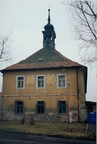 Súbor:Blšany zámeček.jpg – Wikipédia