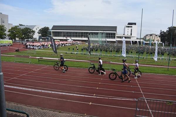 Slavný triatlonový závod Ironman 70.3 se vrací do Hradce