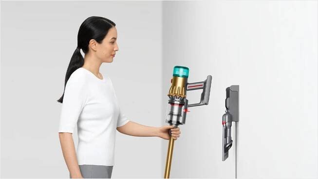 Tyčový vysavač Dyson V15 Detect Absolute Gold