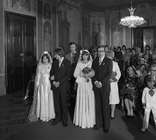 Svatební skandály slečny Juliány - Z filmu - Sylva Sequensová, Michal Pešek, Zlata Adamovská, František Němec, Blanka Bohdanová