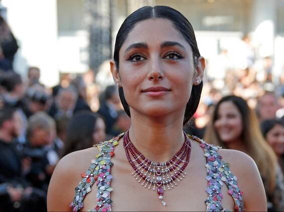 Golshifteh Farahani Bikini Pics - Celebs in Bikinis