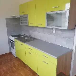 Pronájem bytu 3+1 72 m² Stráž pod Ralskem, Máchova