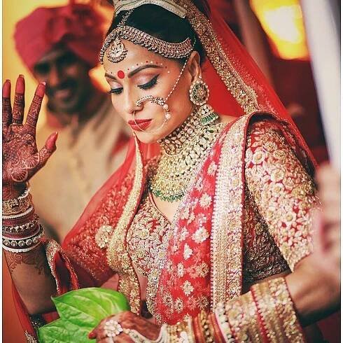 5 bridal beauty lessons to learn from Bipasha Basu