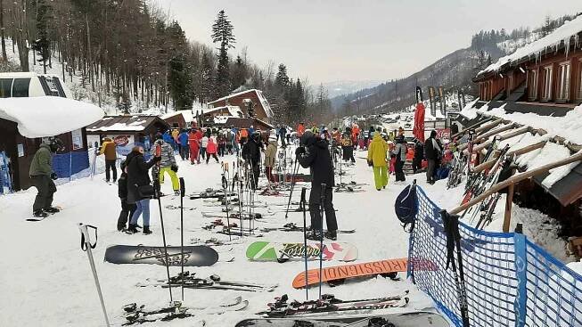 Víkendové srovnání: naplno se lyžuje v Beskydech, v Polsku i na Slovensku