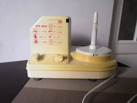 MIXER,ROBOT ETA 0024 NA OPRAVU,ND