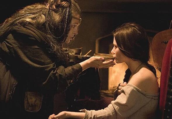 Bathory - Z filmu - Deana Horváthová-Jakubisková, Anna Friel