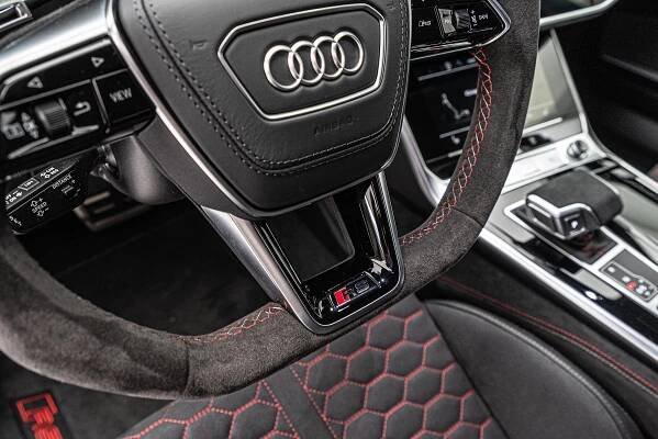 Audi RS6 Avant GT Performance – 1 of 660, Carbon Edition | Grandex