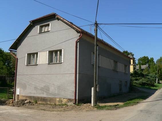 Fotografie obce z roku 2006 – Obec Ujkovice