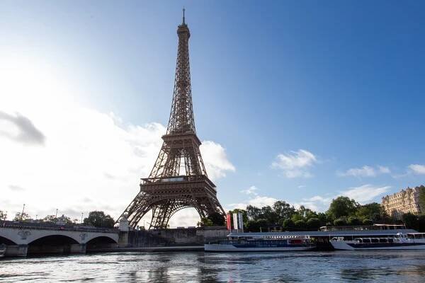 Experience the Best Eiffel Tower Tours