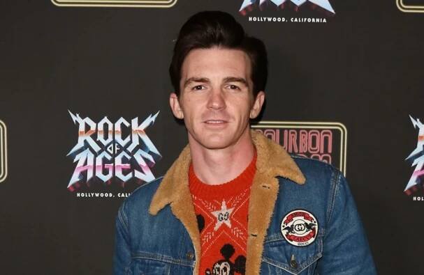 Drake Bell has reminded others that he "still has to live" with the trauma of his childhood abuse even though it is now out in the open - video Dailymotion