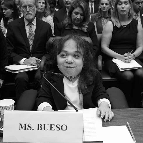 Maria Isabel Bueso,Jonathan Sanchez