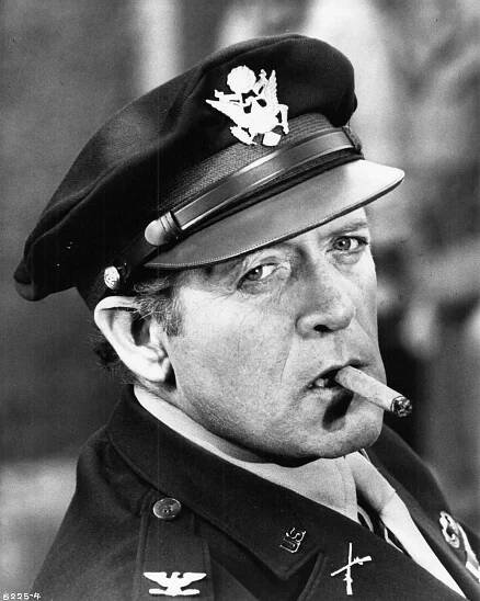 Mosazný terč - Z filmu - Patrick McGoohan