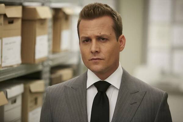 Kravaťáci - Kdo s koho - Z filmu - Gabriel Macht