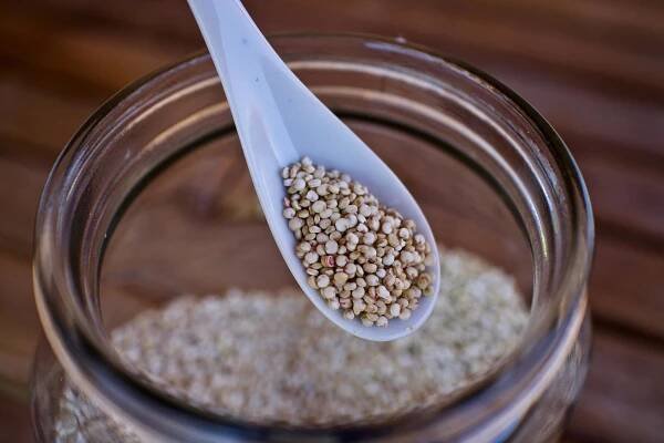 Quinoa - co je quinoa, recepty, jak se va? - vegan.cz