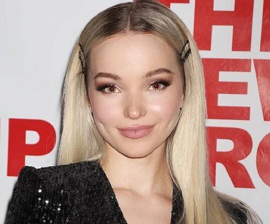 Dove Cameron Biography - Facts, Childhood, Family Life & Achievements