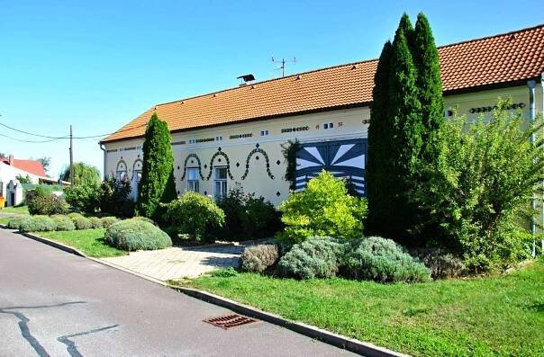 Prodej RD Jevišovka - Jaroslav Šilhavík | Váš realitní makléř nejenom pro Brno a okolí 