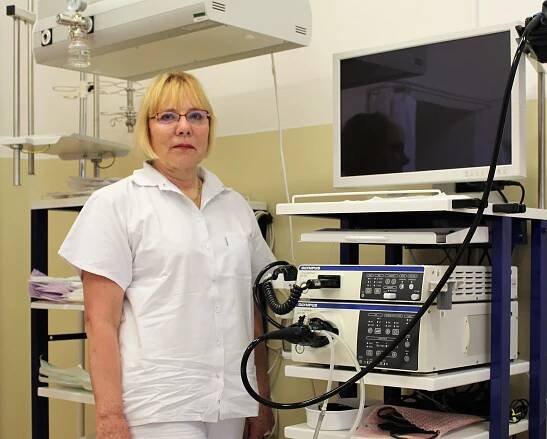 Gastroenterologická ambulance ve Dvoře Králové: akutní problémy řeší neprodleně, ostatní za 6 týdnů