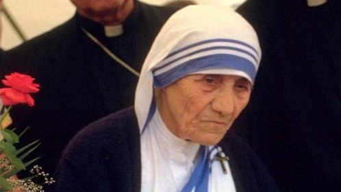 Matka Tereza možná nebyla tak svatá, jak si mnoho z nás stále myslí.