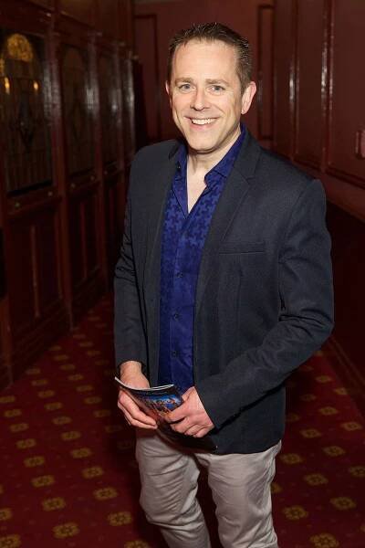 Chris Jarvis (Eddie)