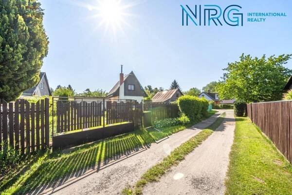 Pronájem dům Chata, 37m2, Káraný | Reality.iDNES.cz 