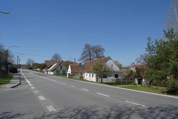 Soubor:Drhovice8.jpg