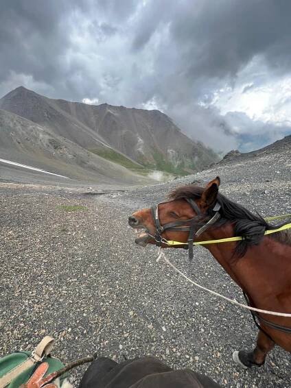 “Short ride” Kyrgyzstán - Shamshy pass a nejhezčí místo v Kyrgyzstánu | Horsemenistán