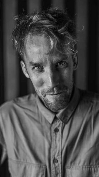 Tomas-Dianiska_foto_Katerina-Sramkova_2media.cz-1-576×1024