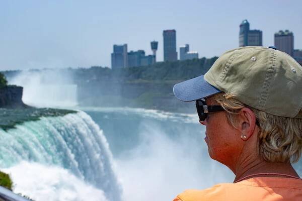 Rich Hughes - Niagara Falls