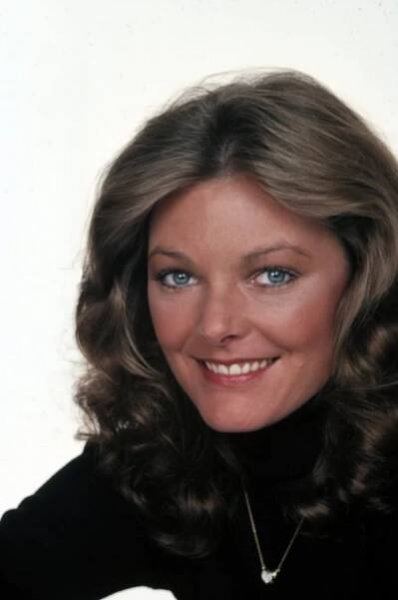 Jak vyzrát na vysoké životní náklady - Promo - Jane Curtin