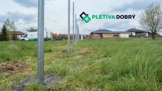 Pletiva Dobrý - stavba plotu, upoutávka