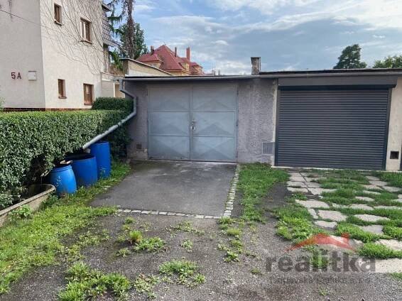 Garáže v Opavě (okres) - od pouhých 3 400 Kč/měsíc, čeká na vás 8 garáží