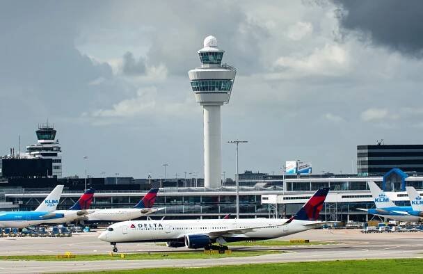 Amsterdam Schiphol Reports Rise In Summer Traffic
