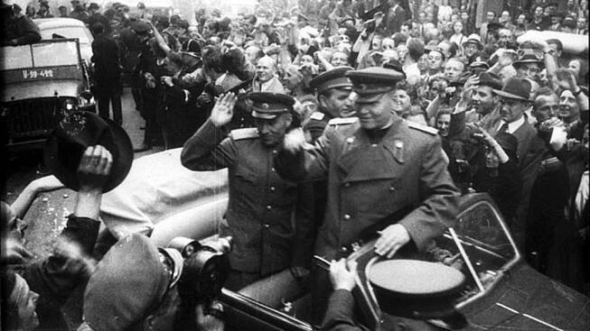 Zvěrstvo sovětské NKVD a Směrš, které si Čechoslováci nezasloužili. Na 3 000 jich po 2. světové válce odvlekli do gulagů, kde mnozí zemřeli