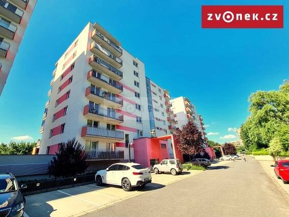 Pronájem Byt 2+kk, Pod Křiby, Zlín