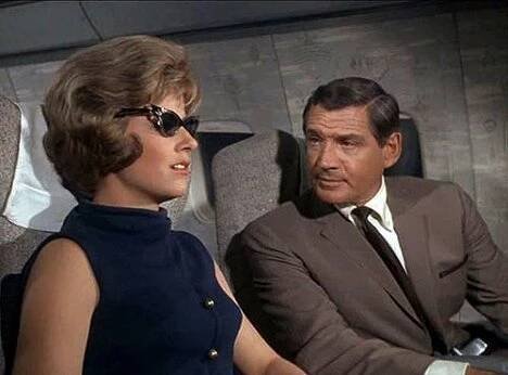 Katherine Justice, Gene Barry - Columbo: Vražda na předpis - Z filmu