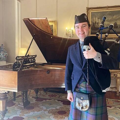 Winton Castle - Wedding Piping