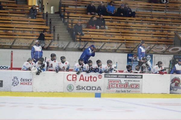 HC Tábor - rytíři Kladno 1:2 (první přípravný zápas dorostu) | HCTábor.com oficiální stránky hokejového klubu