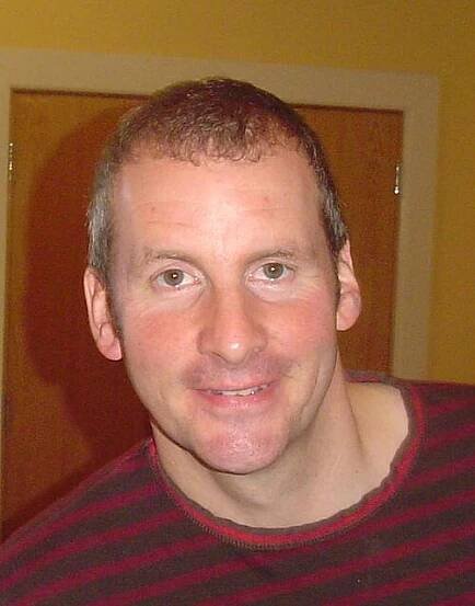 Súbor:Chris Barrie 2004.jpg – Wikipédia