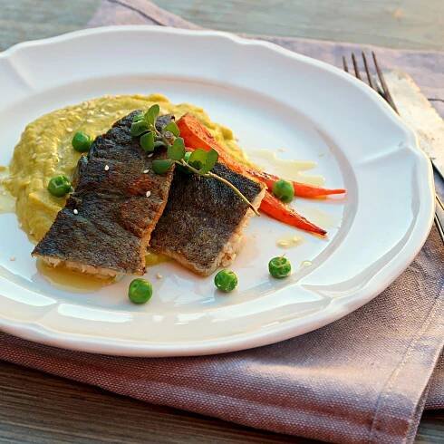 Podzimní recept: Pstruh s dýňovo-hráškovým pyré - Tojesenzace.cz