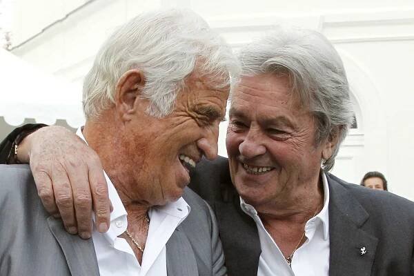 «On tenait le cinéma» : quand Alain Delon évoquait sa relation avec Jean-Paul Belmondo