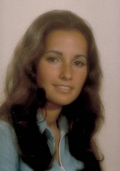 Susan Lucci poses as Erica Kane for a 1970 portrait for 'All My Children'