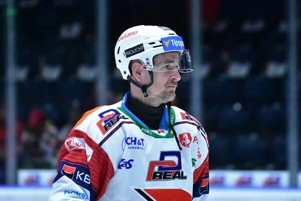 Dynamo zvítězilo, Sedlák je po vyšetření v nemocnici, Hořava má o něj strach