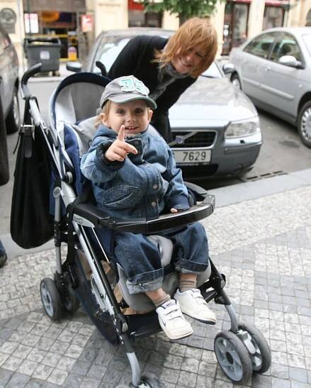 Zpěvačka Bára Basiková: Jsem přísná matka
