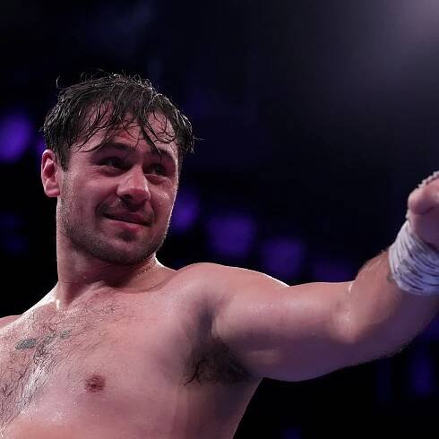 ‘I’m not world class’: Dave Allen on the challenge of Arslanbek Makhmudov
