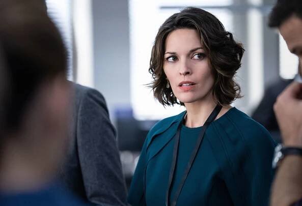 23 Intriguing Facts About Alana De La Garza