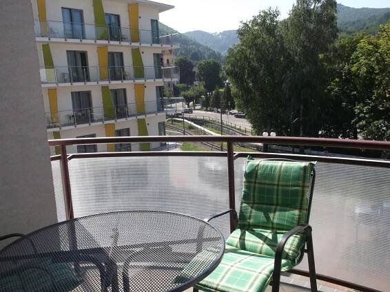 Nespecifikovaný výhled na hory nebo výhled na hory při pohledu z apartmánu