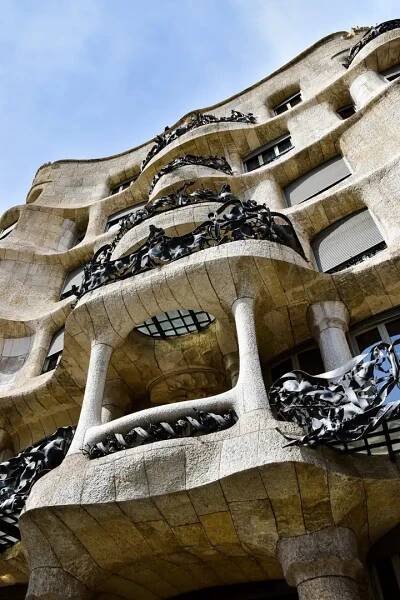 Gaudí & The Sea