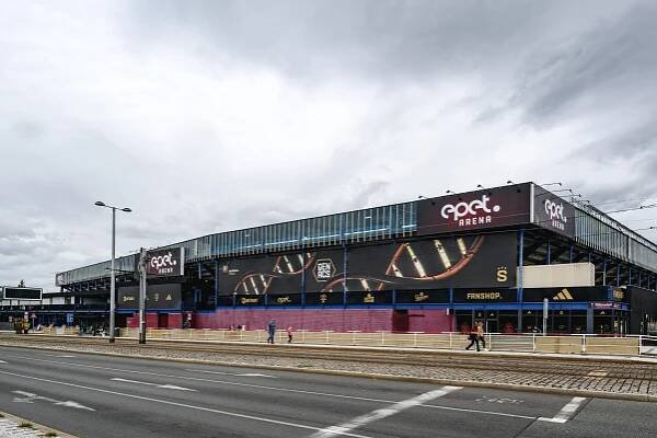 AC Sparta Praha - epet ARENA foto 1