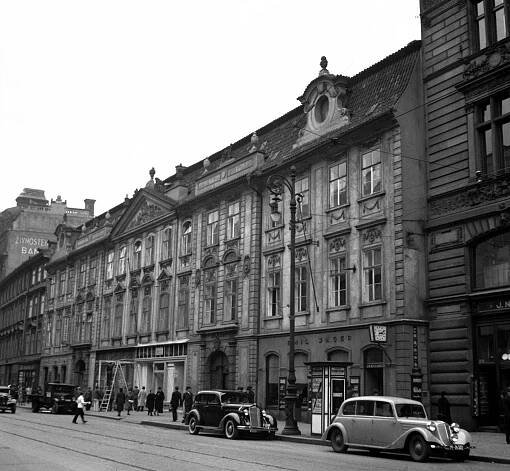 Slovanský dům – Praha sdílená a rozdělená